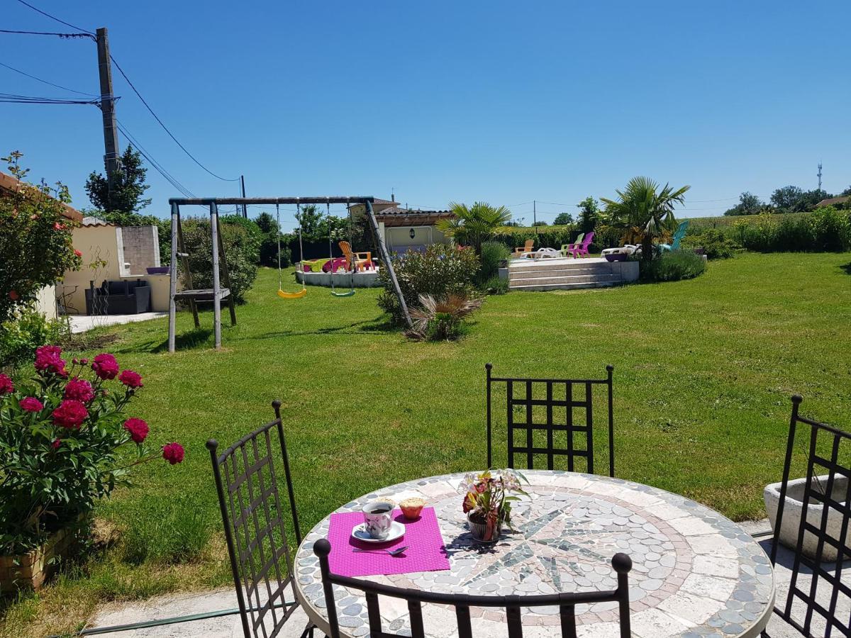 La Providence Hotel Illiat Екстериор снимка
